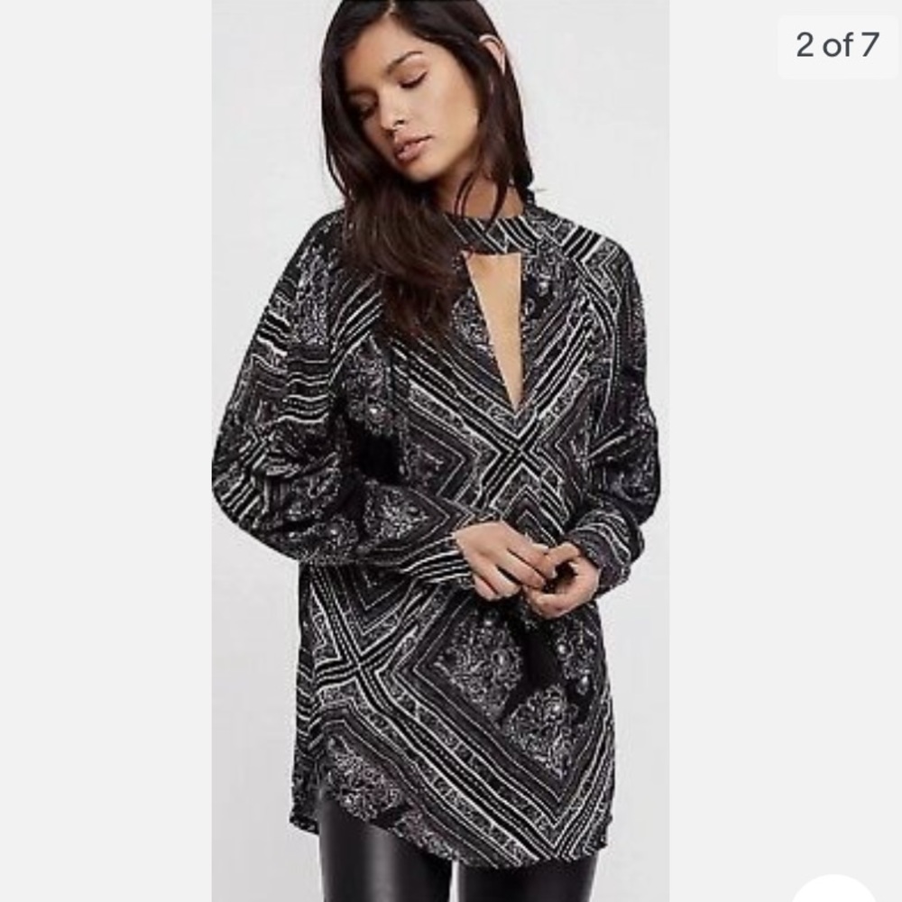 FREE PEOPLE WALKING ON A DREAM CUTOUT LONG SLEEVE BOHO TUNIC TOP BLACK S